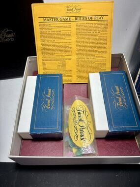 Vintage 1981 Trivial Pursuit Master Game Genus Edition Complete Board Game